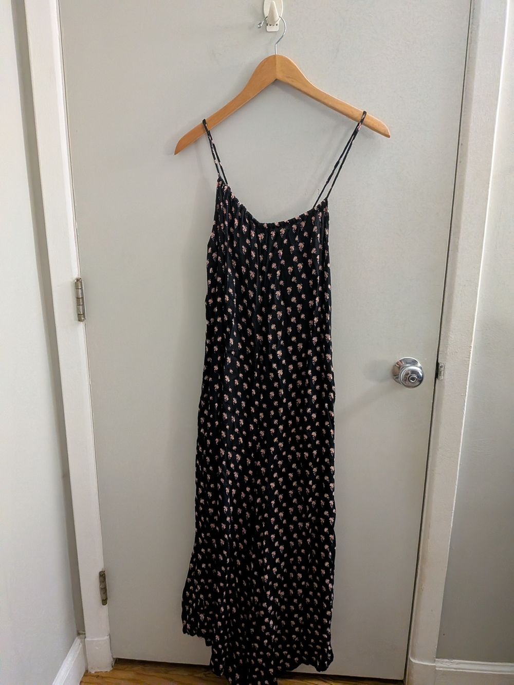 Bishop + Young Floral Wide Leg Jumpsuit Romper Black Size Large Ditsy Floral EUC